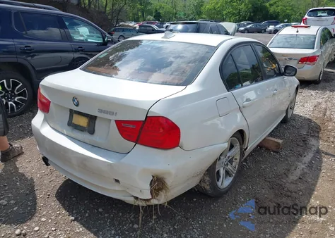 2011 BMW 3 Series xDrive из США, поврежденный, VIN WBAPK5G50BNN29913